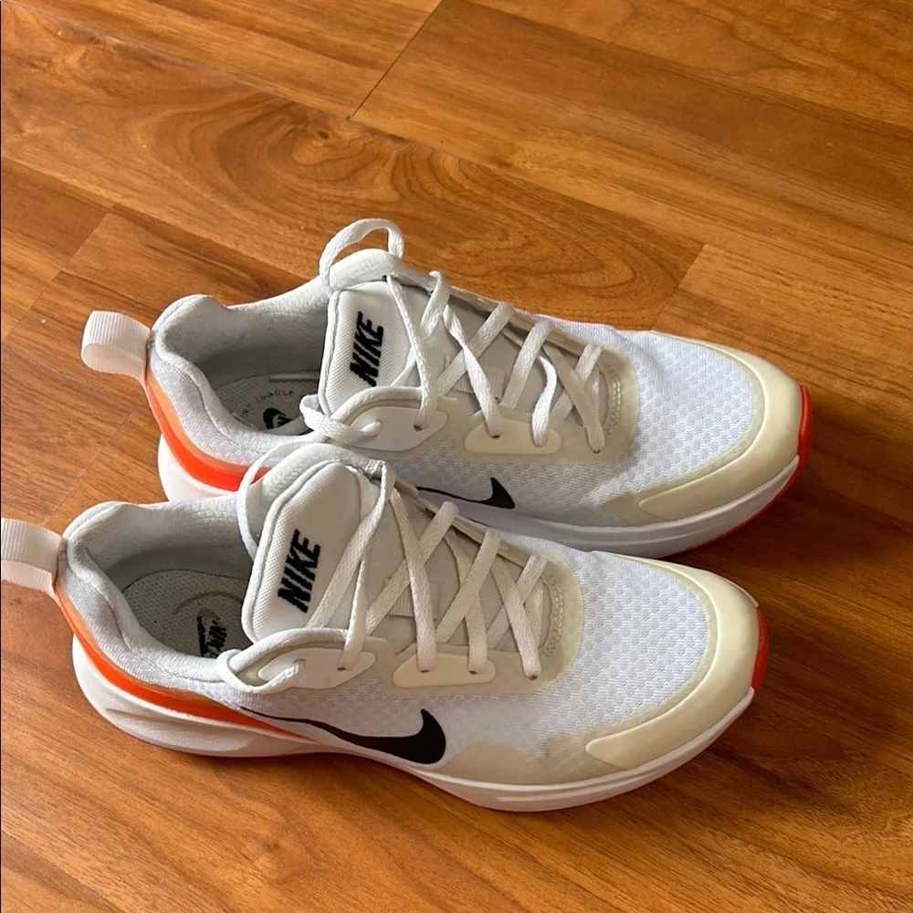 Nike White and orange Sneakers Lightweight Breathable Design